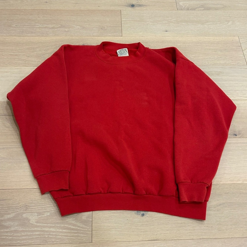 Vintage Essential Red Crewneck Sweatshirt Mens Large Vintage 90s Made in USA
